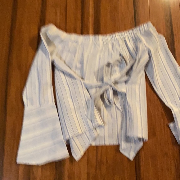 Blue and white summer top - Picture 2 of 2